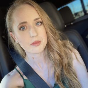 Meet your Posher, Kaily